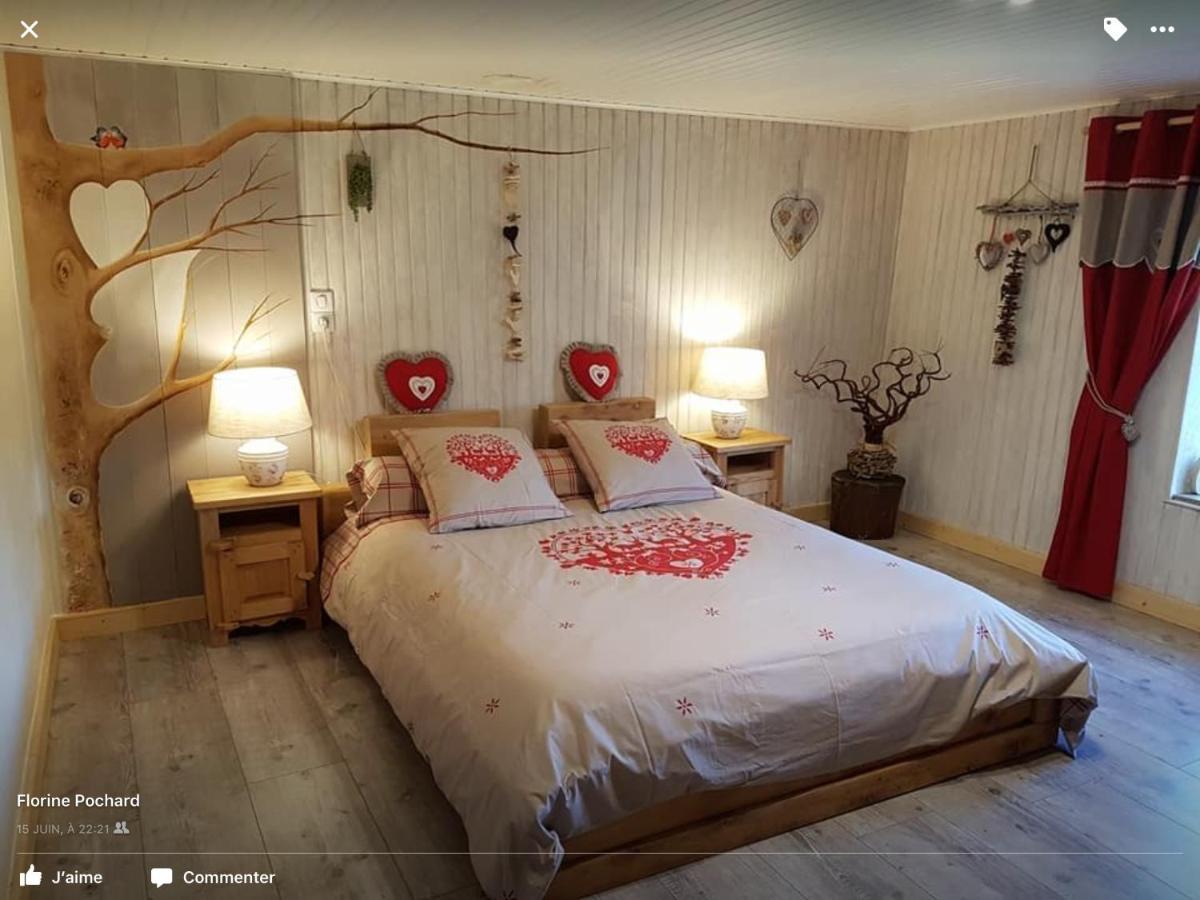 La Ferme De La-Haut B&B Le Haut-du-Them Luaran gambar